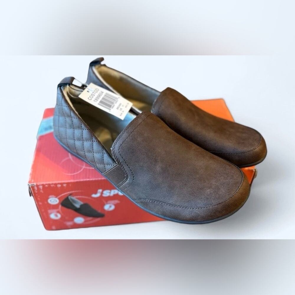 New in Box JSport Women's Casual Memory Foam Slip On Shoe Brown Size 10